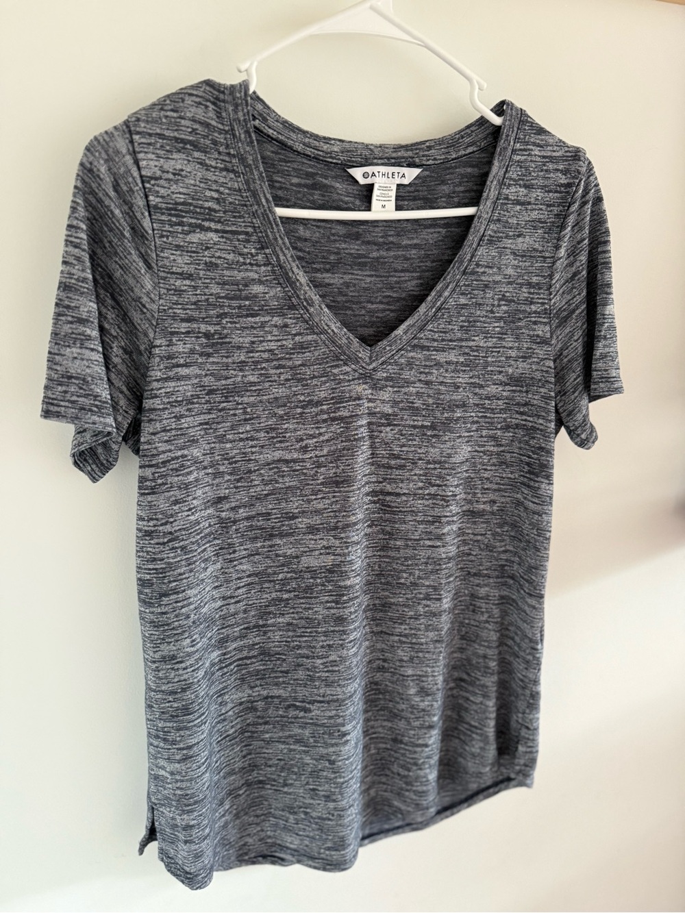 Athleta Breezy Scoop V-Neck Tee T-Shirt Gray Women’s Medium Stretch - Picture 3 of 6